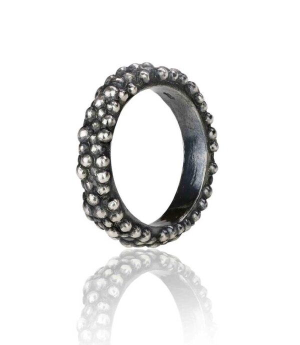 BLACK SILVER RING