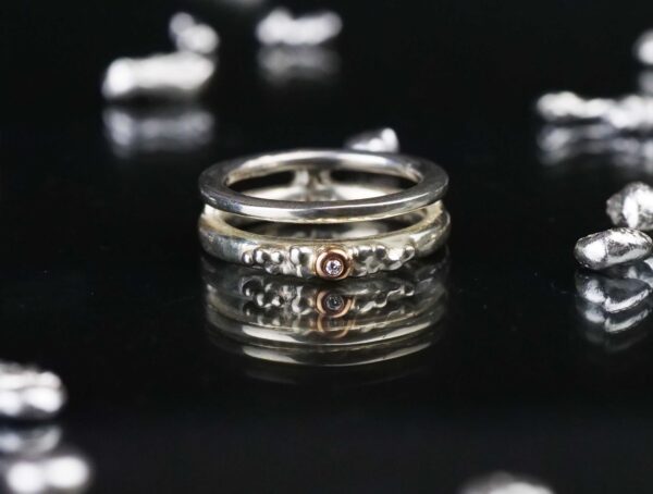 SILVER DIAMOND RING