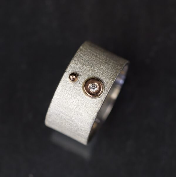 SILVER DIAMOND RING - Image 2