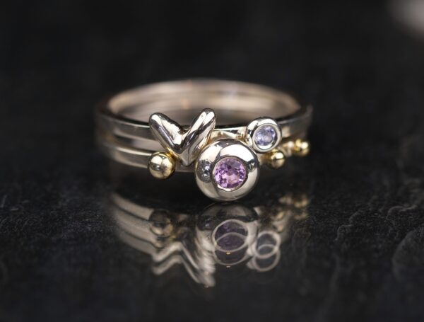 SILVER TANZANITE HEART RING - Image 2